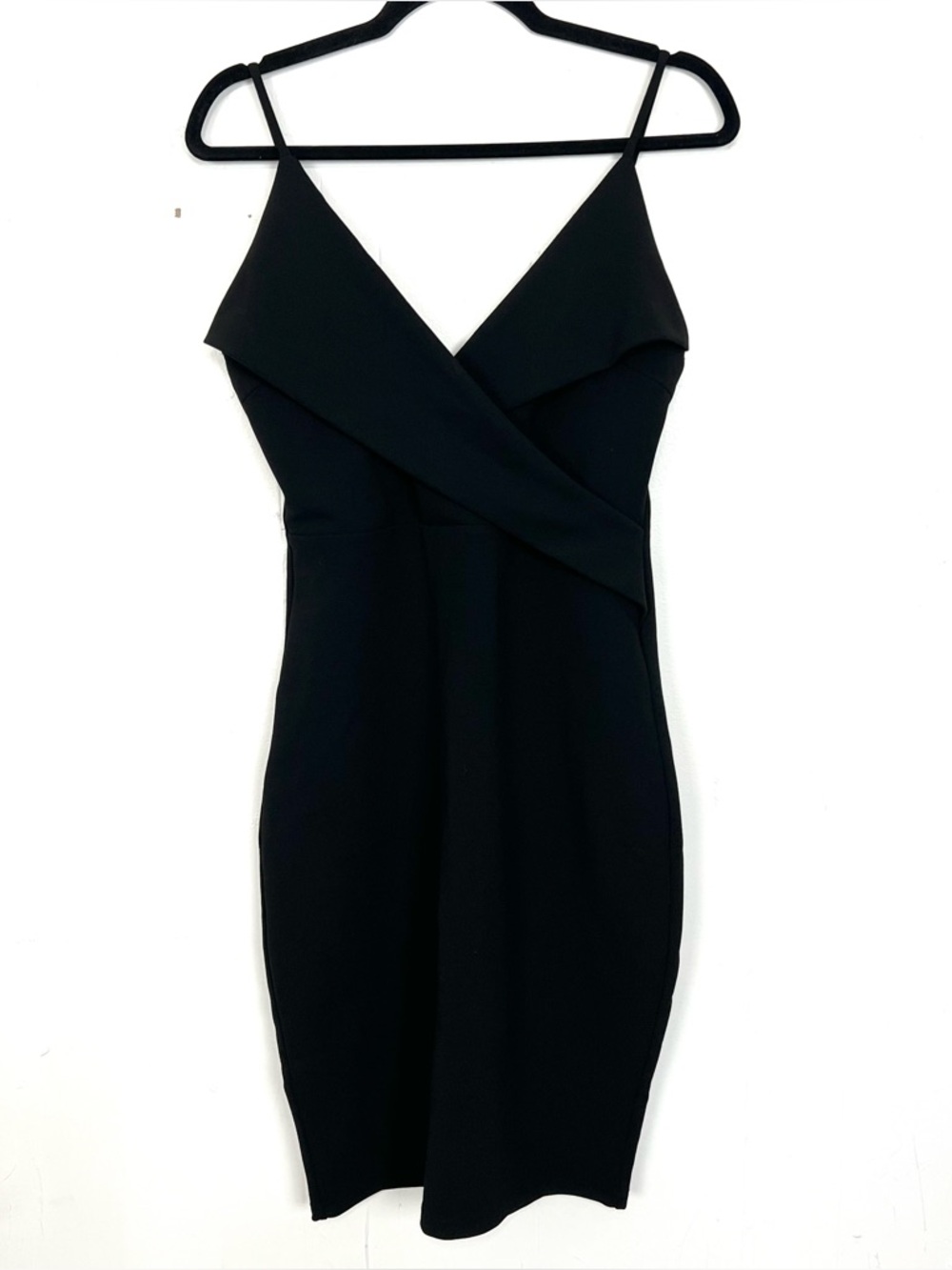 Lulu's Black Surplice Neck Bodycon Dress Size Large Party Cocktail Lulus - Picture 1 of 4
